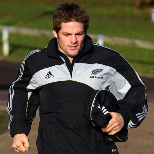 New Zealand skipper Richie McCaw arrives for training