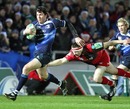 Leinster's Shane Horgan races away to score a try