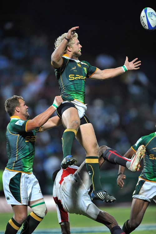 South Africa's Kyle Brown claims a lineout
