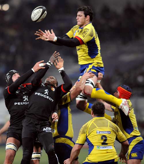 Clermont lock Julien Pierre claims a lineout ball