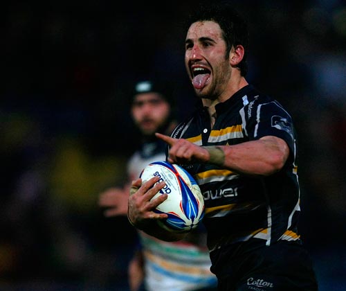 Worcester flanker Matt Cox streaks clear to complete his hat-trick