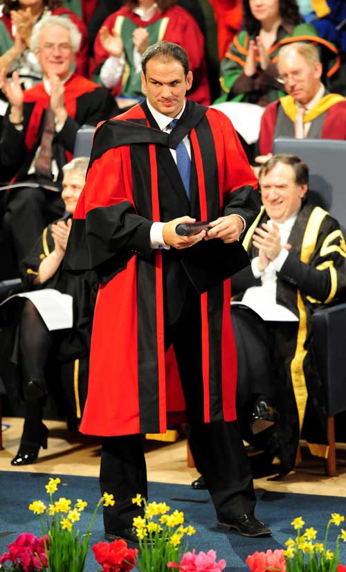 Martin Johnson collects an honorary degree at the University of Leicester