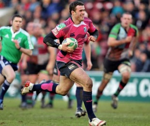 Cardiff Blues centre Jamie Roberts races away to score a try, Harlequins v Cardiff Blues, Heineken Cup, The Stoop, Twickenham, England, January 24, 2010