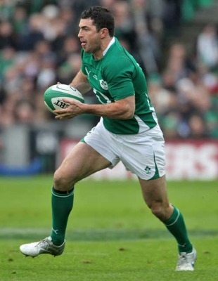 Ireland's Rob Kearney launches an attack, Ireland v Italy, Six Nations Championship, Croke Park, Dublin, Ireland, Febraury 6, 2010