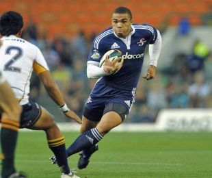 The Stormers' Bryan Habana takes on the Brumbies' defence, Stormers v Brumbies, Super 14, Newlands, Cape Town, South Africa, February 26, 2010
