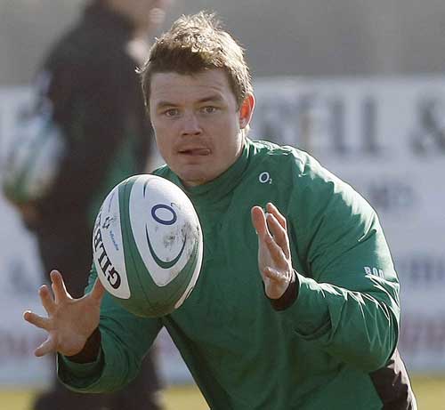 Ireland centre Brian O'Driscoll keeps his eyes on the ball